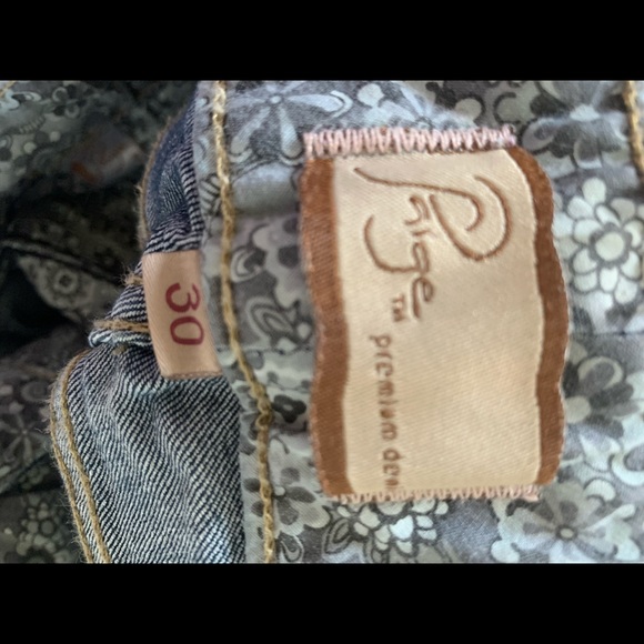 Design Jean - Picture 5 of 5